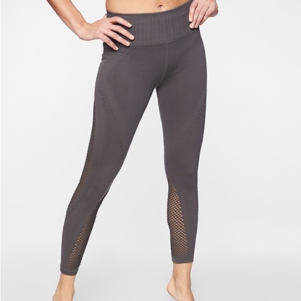 Athleta Trophy Tight Leggings